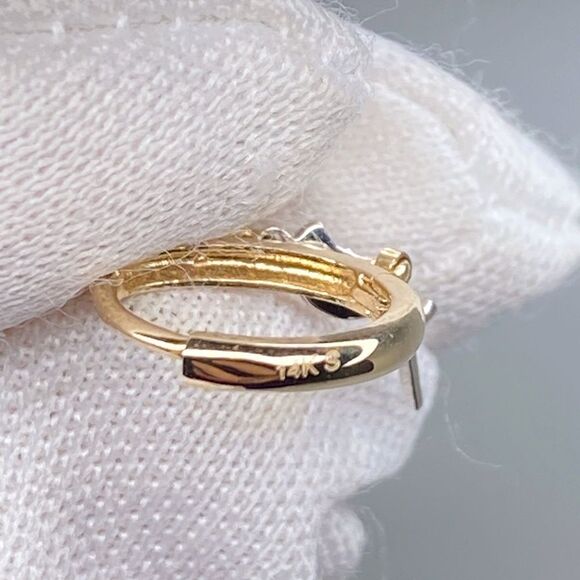 Carla Nancy B. 14k Gold Huggie Hoop earrings with star and cross charm - Picture 6 of 7